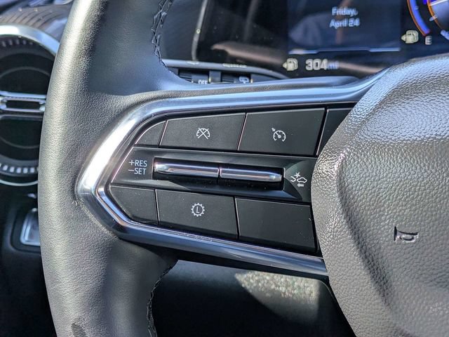 Used 2025 Chevrolet Equinox LT FWD image 25