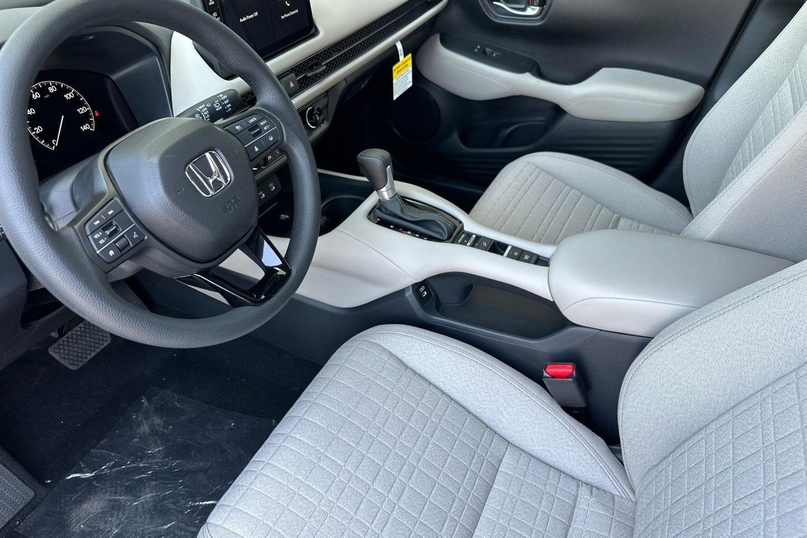 New 2026 Honda HR-V LX image 4