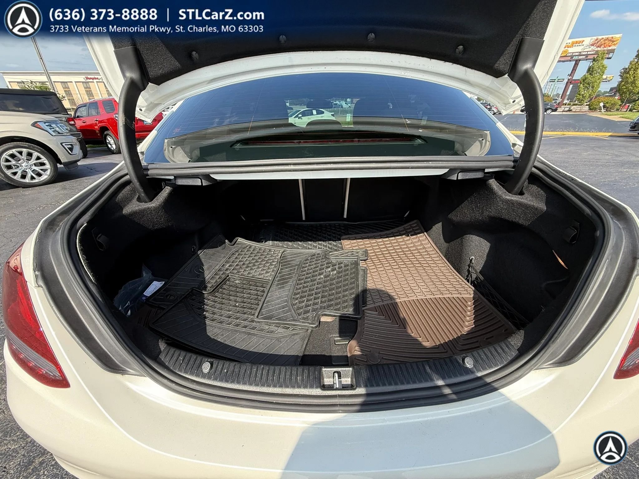 Used 2018 Mercedes-Benz C 300 4MATIC Sedan w/ Multimedia Package image 13
