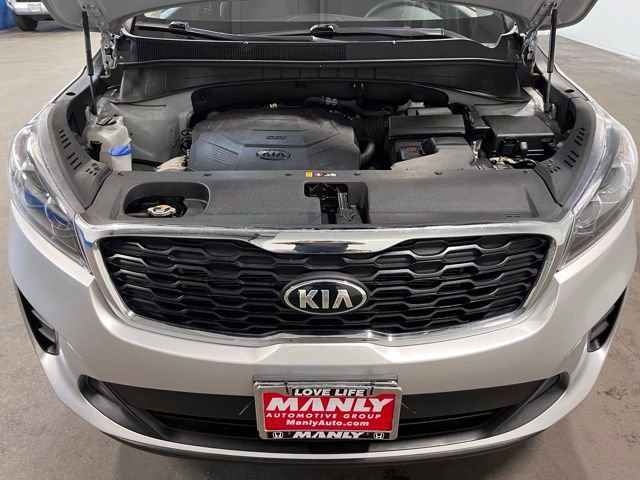 Used 2020 Kia Sorento AWD V6 image 9