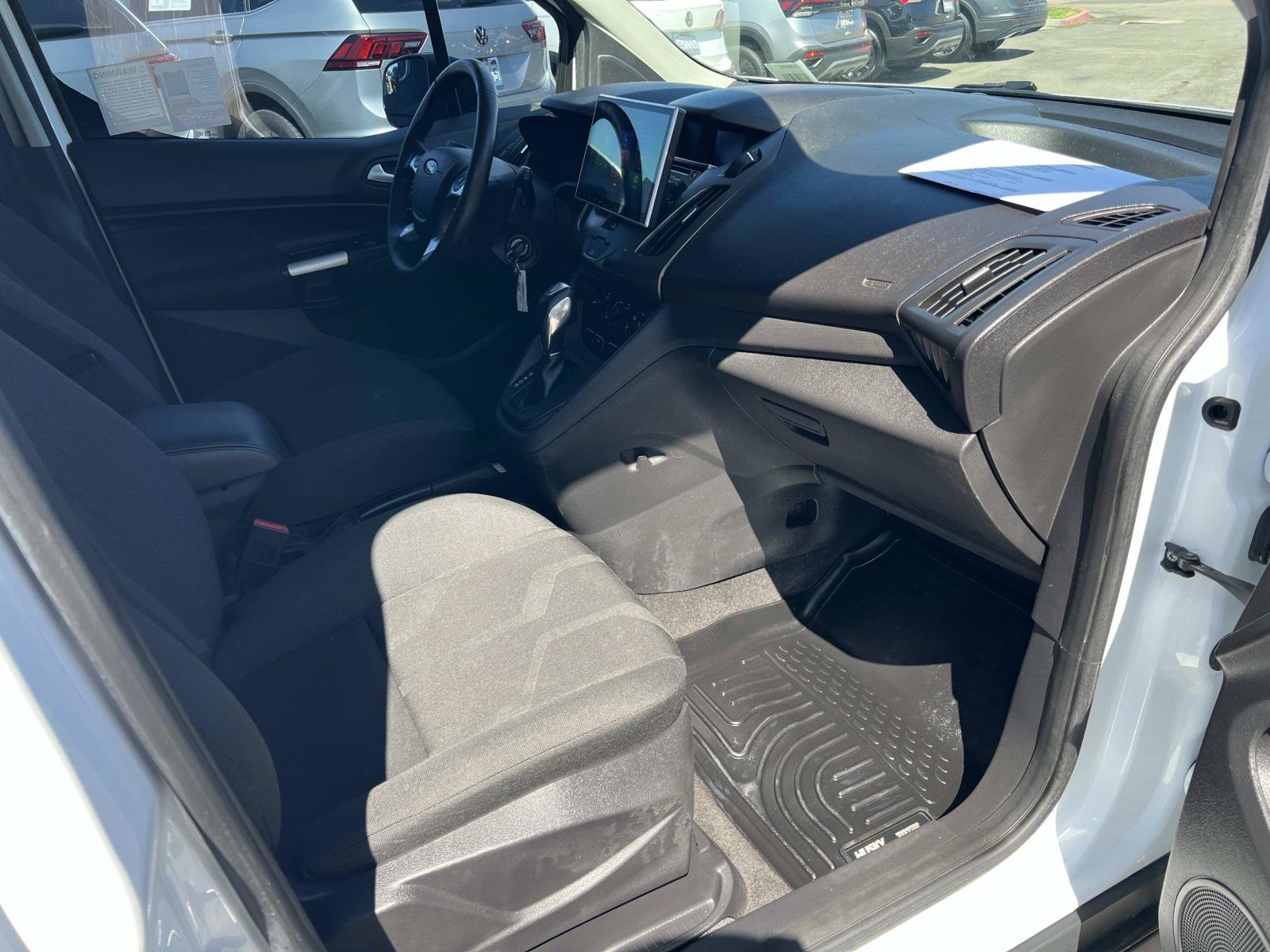 Used 2017 Ford Transit Connect XLT FWD image 29