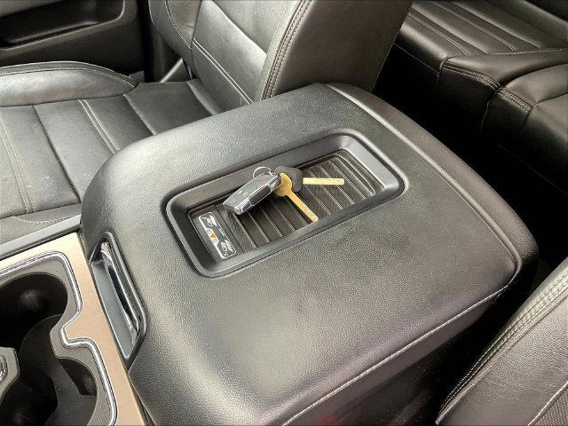 Used 2018 GMC Sierra 1500 Denali w/ Denali Ultimate Package AWD/4WD image 35