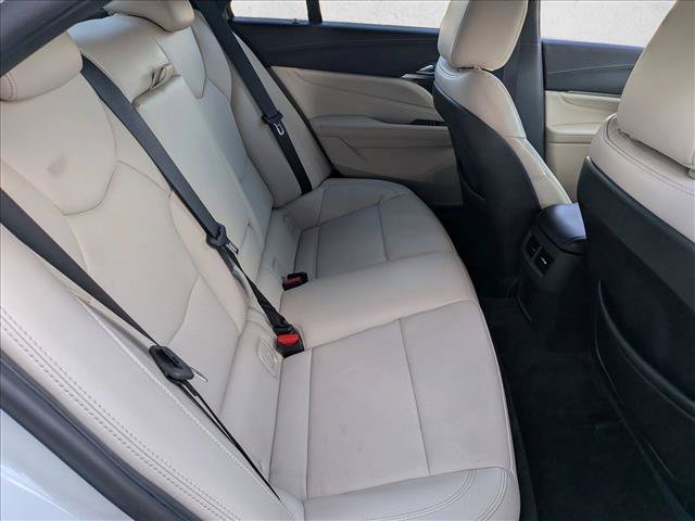Used 2022 Cadillac CT4 Premium Luxury RWD image 25