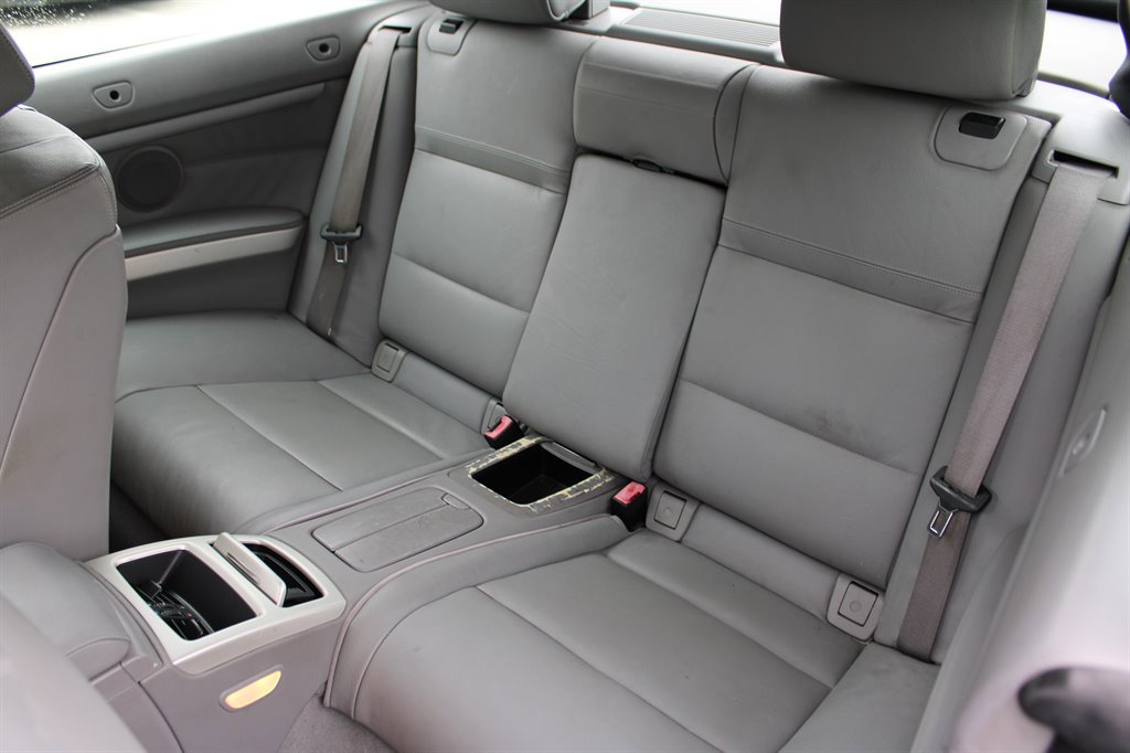 Used 2007 BMW 335i Convertible image 23