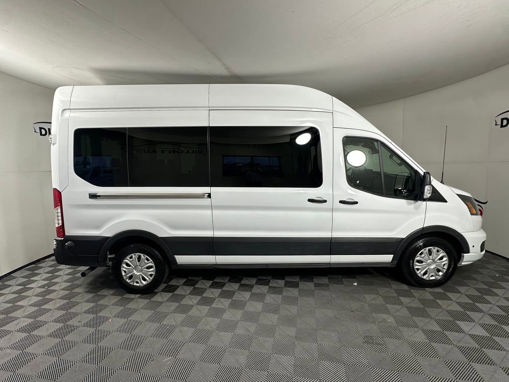 Used 2024 Ford Transit 350 XLT RWD image 8