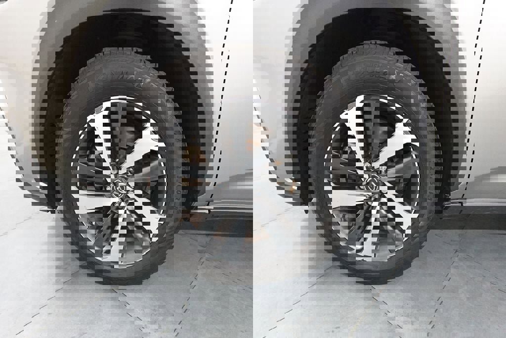 Used 2020 Lexus NX 300h 300h w/ Premium Package image 28