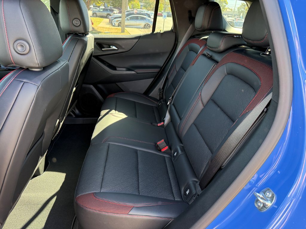 New 2027 Chevrolet Equinox RS AWD/4WD image 16