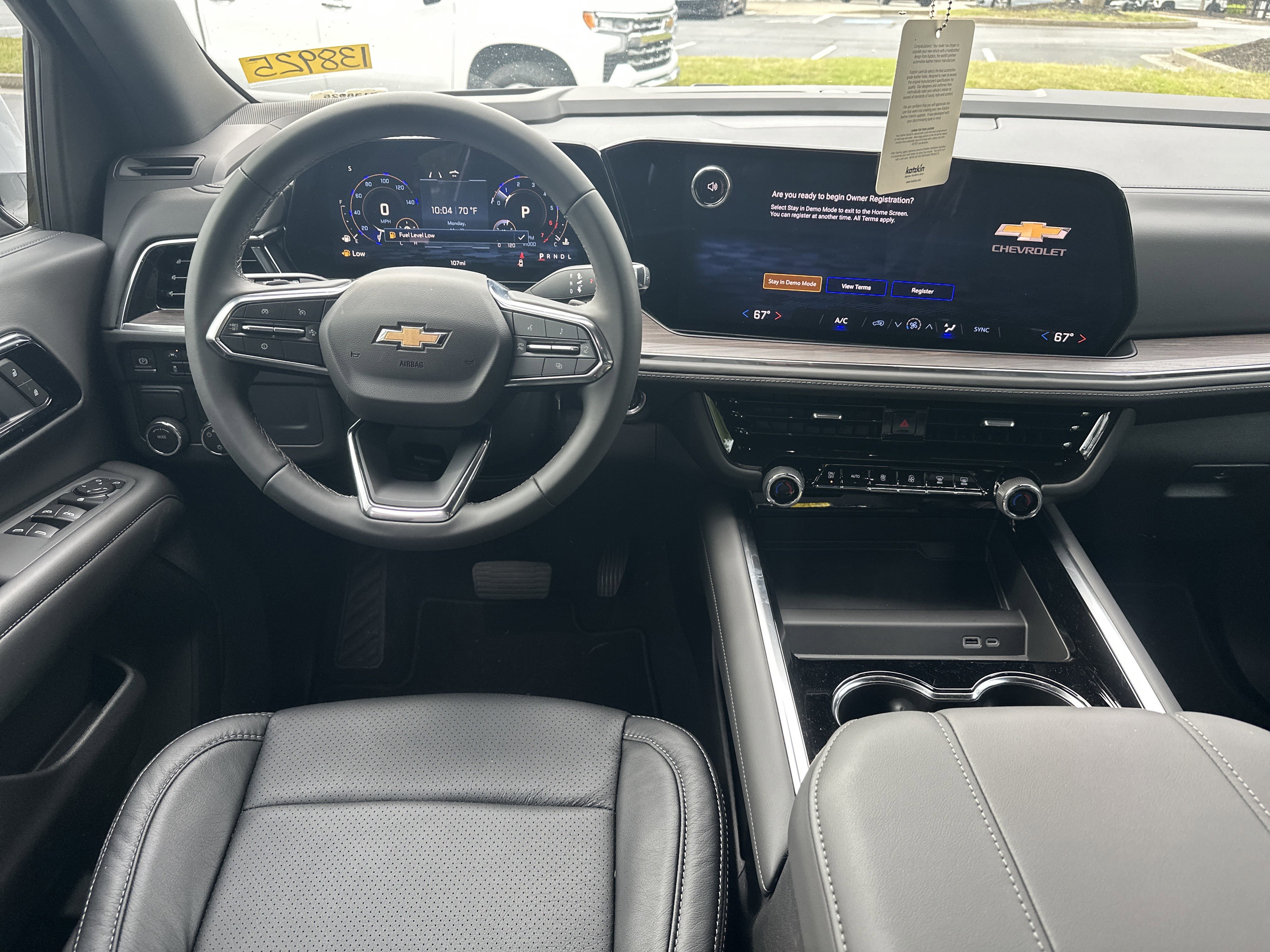 New 2026 Chevrolet Suburban LS RWD image 23