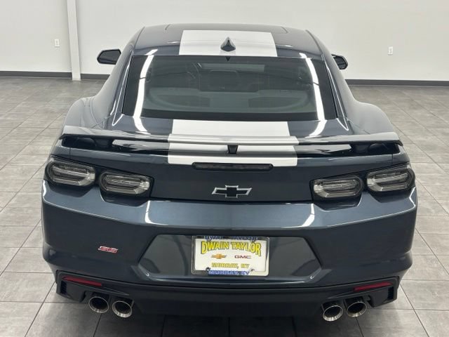 Used 2022 Chevrolet Camaro SS RWD image 6