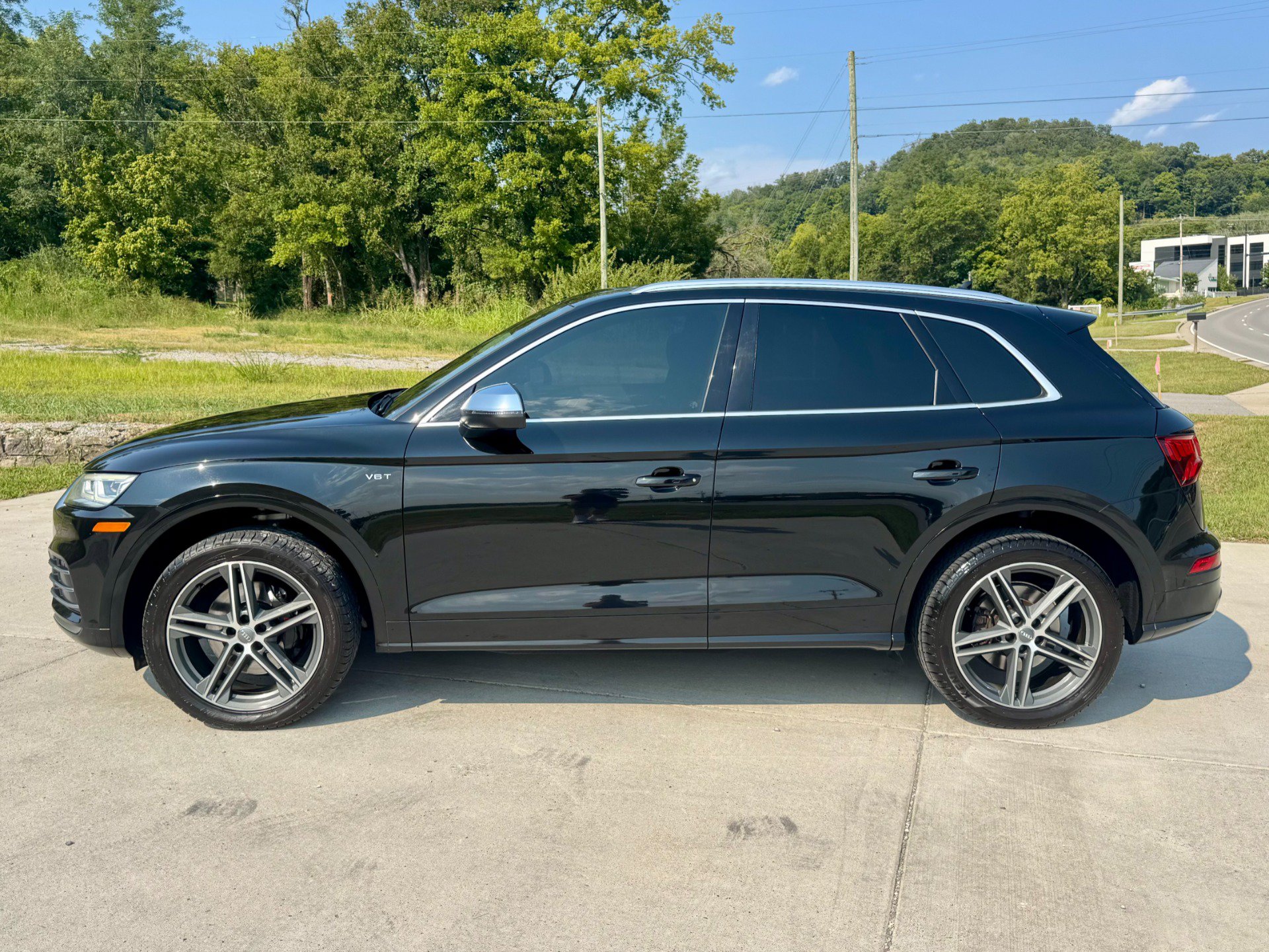 Used 2018 Audi SQ5 Premium Plus w/ Navigation Package AWD/4WD image 7