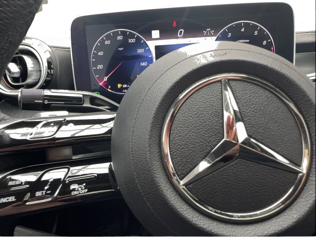 Used 2023 Mercedes-Benz C 300 Sedan image 39