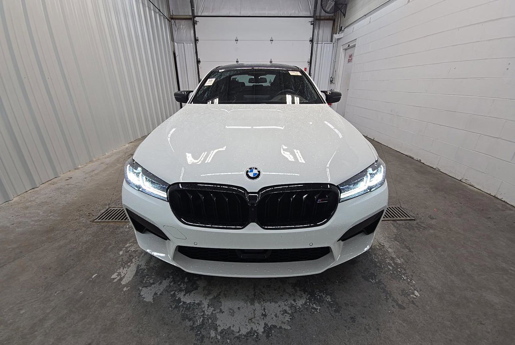 Used 2022 BMW M5 w/ Competition Package AWD/4WD image 2