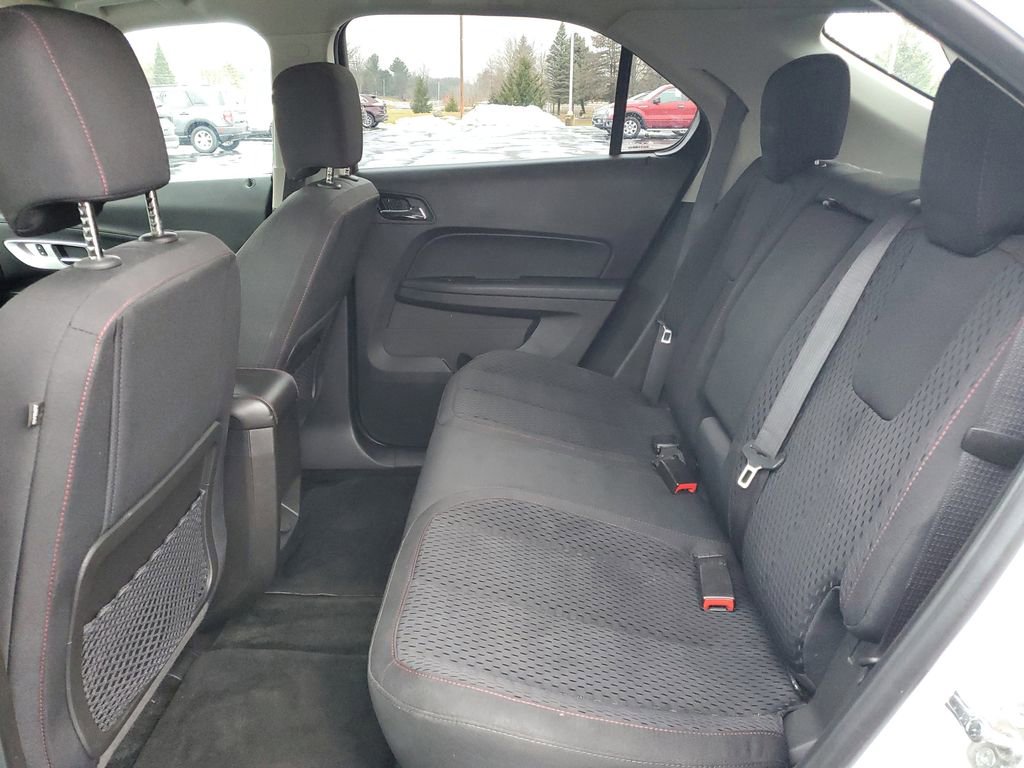 Used 2015 Chevrolet Equinox LS image 26