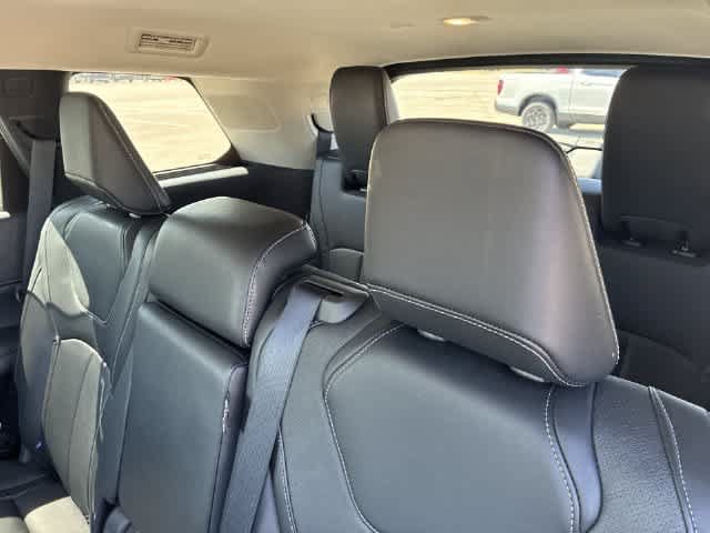 Used 2025 INFINITI QX60 Luxe w/ Cargo Package FWD image 19