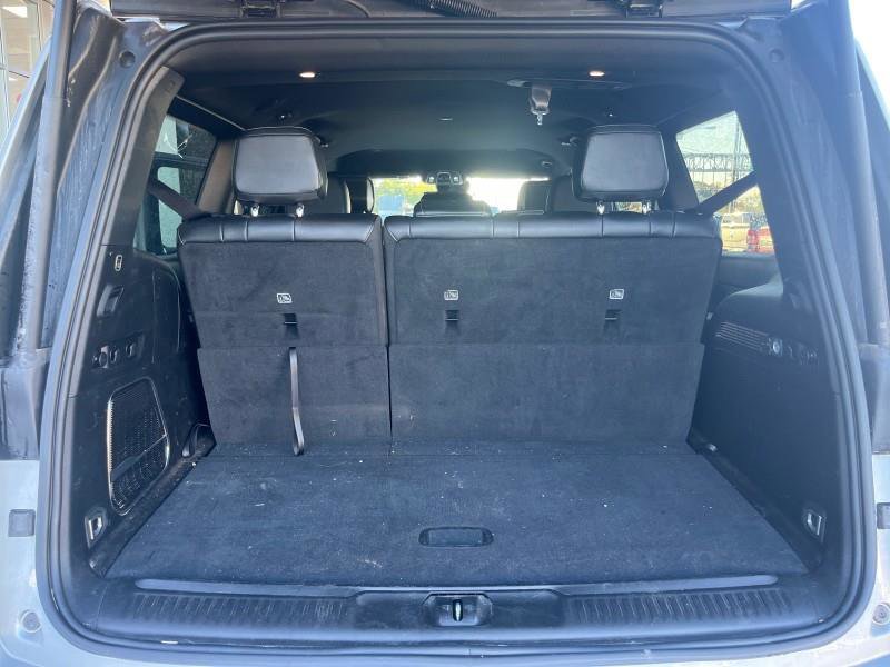 Used 2024 Jeep Wagoneer Series II w/ Flexible Seating Group image 11