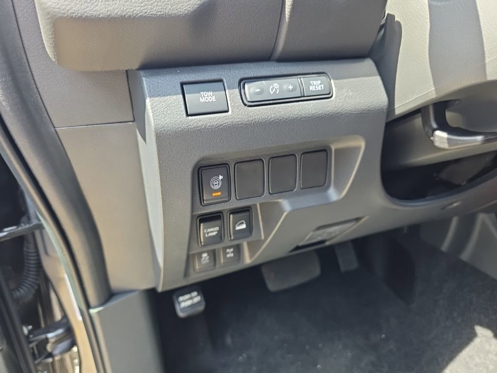 New 2025 Nissan Frontier PRO-4X image 18