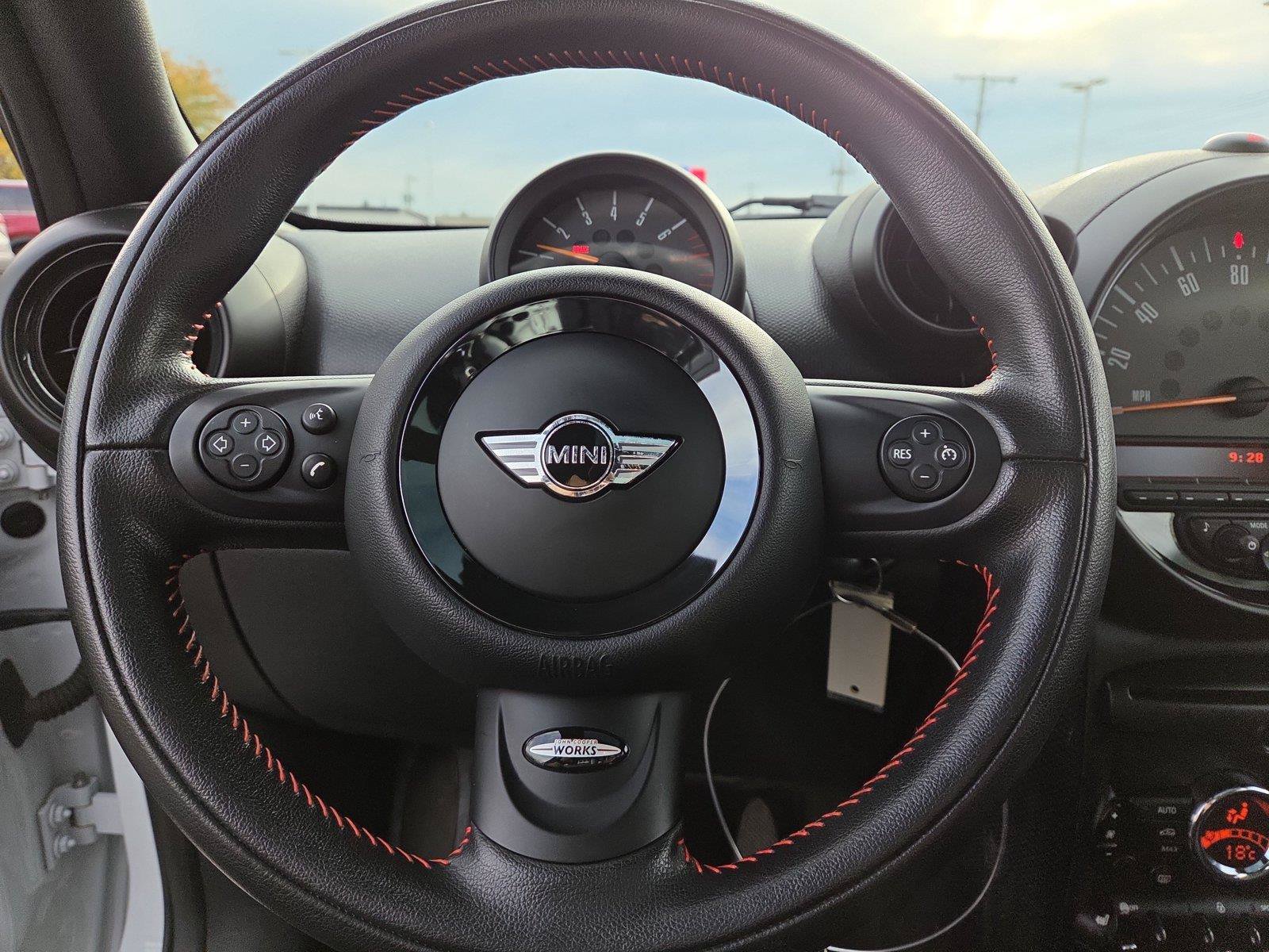 Used 2016 MINI Cooper Countryman FWD image 11