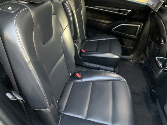 Used 2022 Kia Telluride S image 14