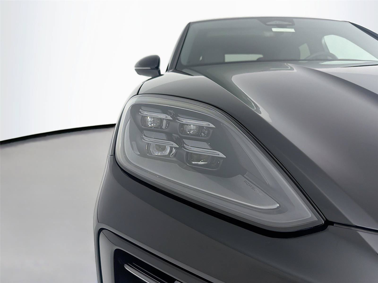 New 2026 Porsche Cayenne S AWD/4WD image 32