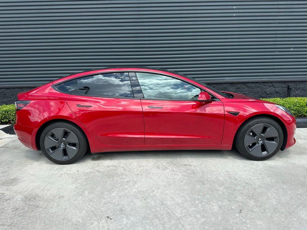 Used 2021 Tesla Model 3 Standard Range Plus RWD image 10