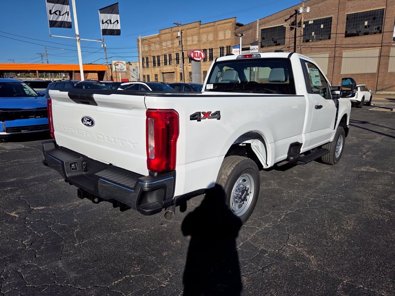 New 2027 Ford F250 XL w/ XL Chrome Package AWD/4WD image 7
