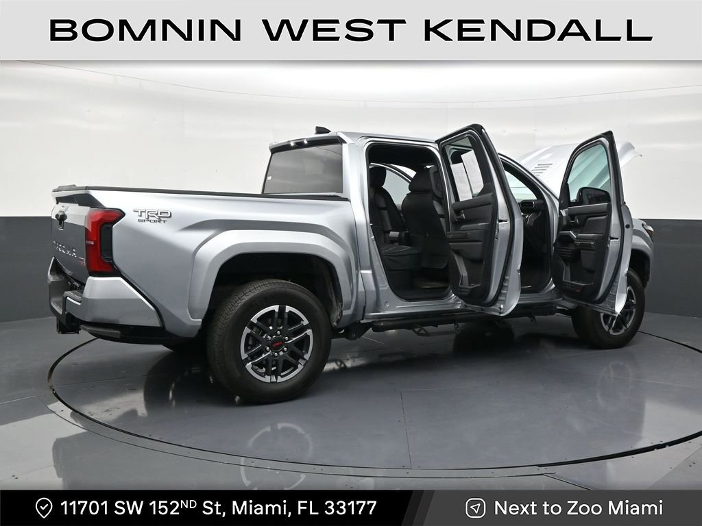 Used 2024 Toyota Tacoma TRD Sport image 29