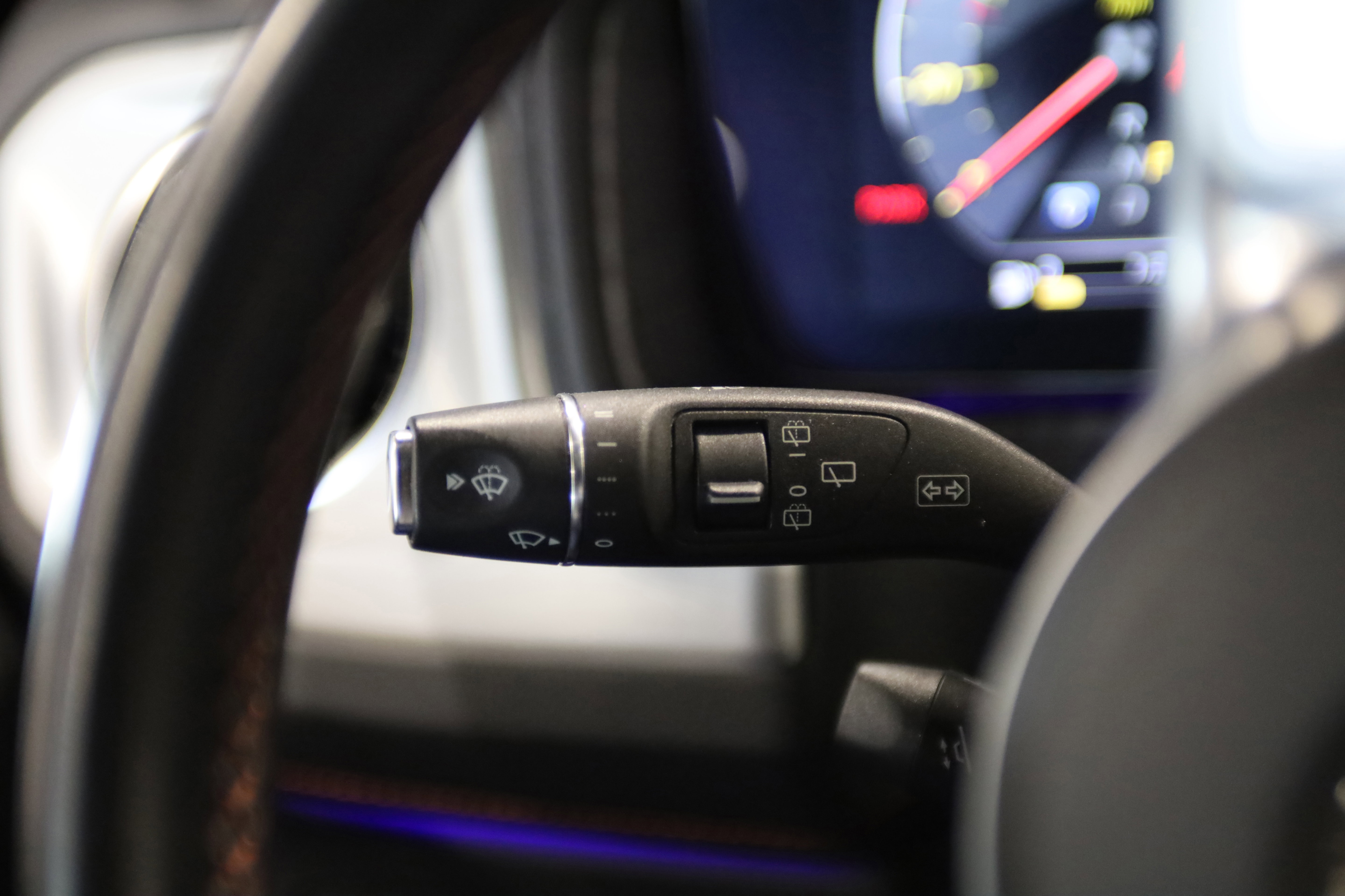 Used 2019 Mercedes-Benz G 550 w/ AMG Line image 24