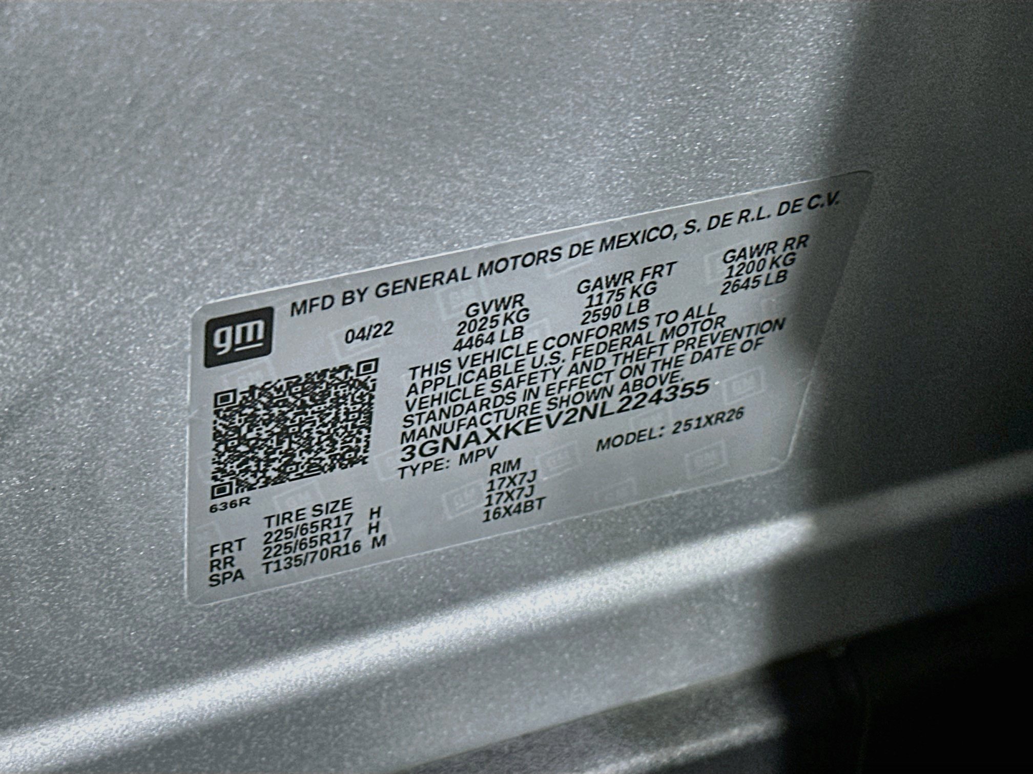 Used 2022 Chevrolet Equinox LT w/ LPO, Floor Liner Package FWD image 12