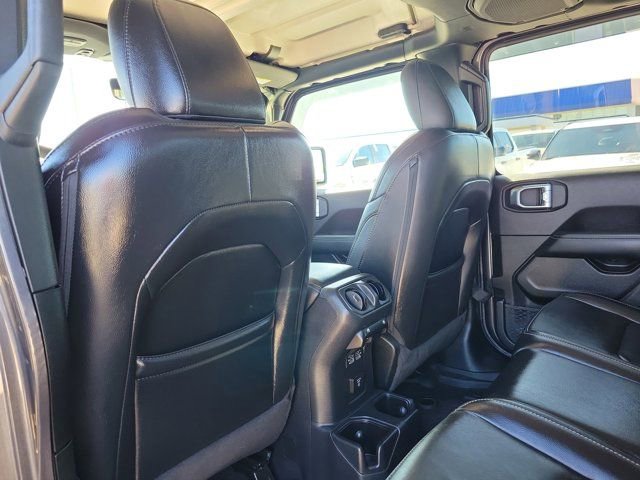Used 2023 Jeep Gladiator Overland w/ Popular Equipment Package image 15