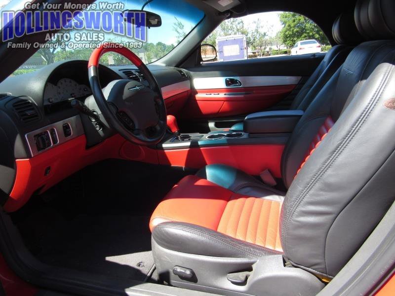 Used 2002 Ford Thunderbird image 4