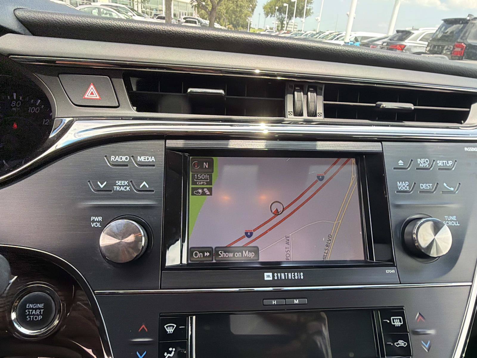 Used 2014 Toyota Avalon Limited FWD image 22