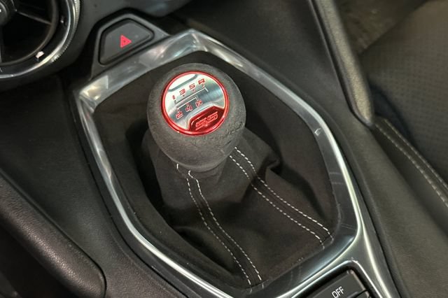 Used 2018 Chevrolet Camaro SS RWD image 24