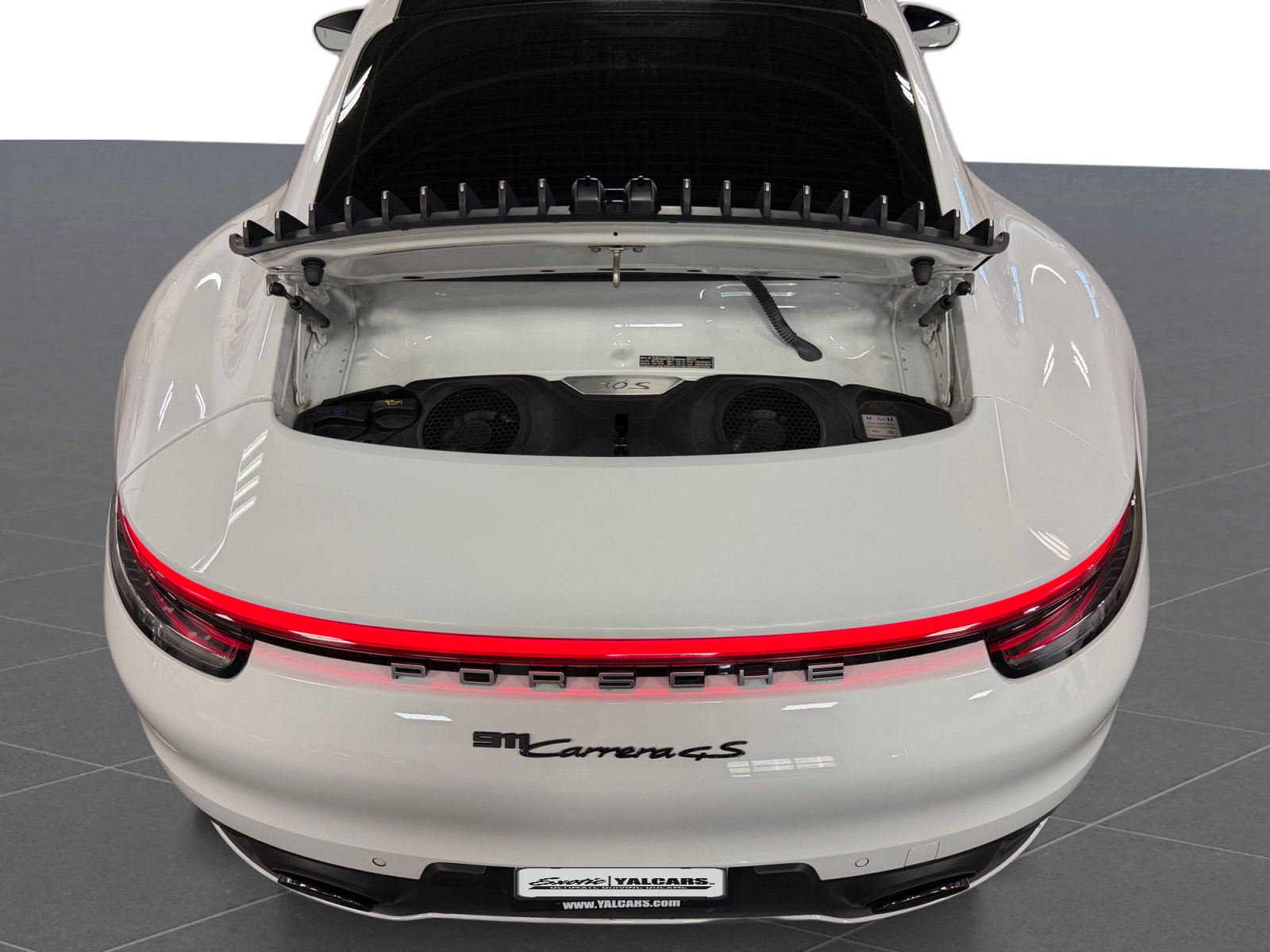 Used 2020 Porsche 911 GT3 RS image 25