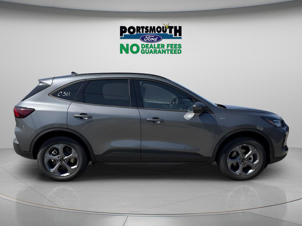 New 2025 Ford Escape ST-Line Select w/ Tech Pack #1 AWD/4WD image 7