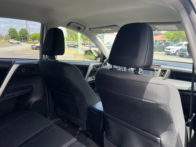 Used 2015 Toyota RAV4 LE FWD image 22
