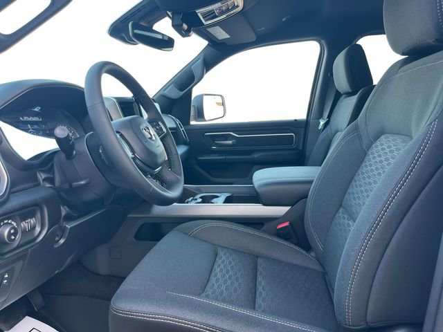 New 2026 RAM 1500 4x4 Crew Cab image 9