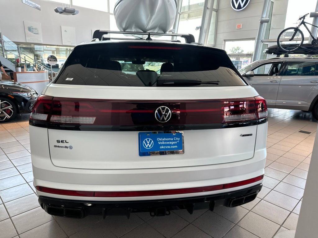New 2026 Volkswagen Atlas Cross Sport SEL R-Line AWD/4WD image 5