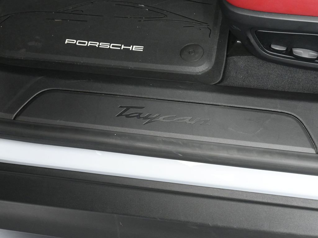 Certified 2024 Porsche Taycan image 16