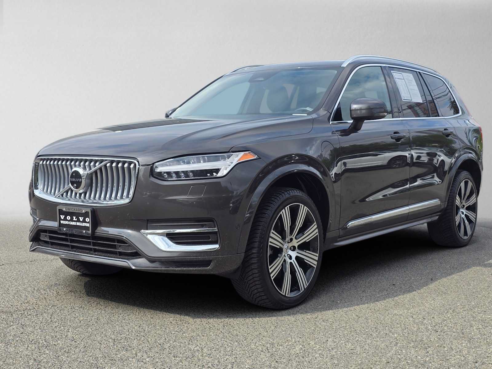 Certified 2023 Volvo XC90 T8 Plus w/ Protection Package Premier AWD/4WD image 8
