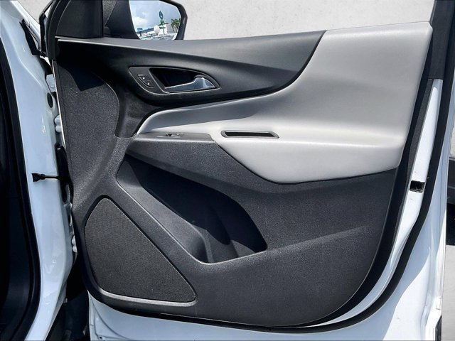 Used 2020 Chevrolet Equinox LS FWD image 19