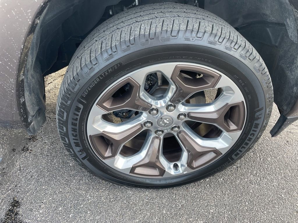 Used 2021 RAM 1500 Limited image 12