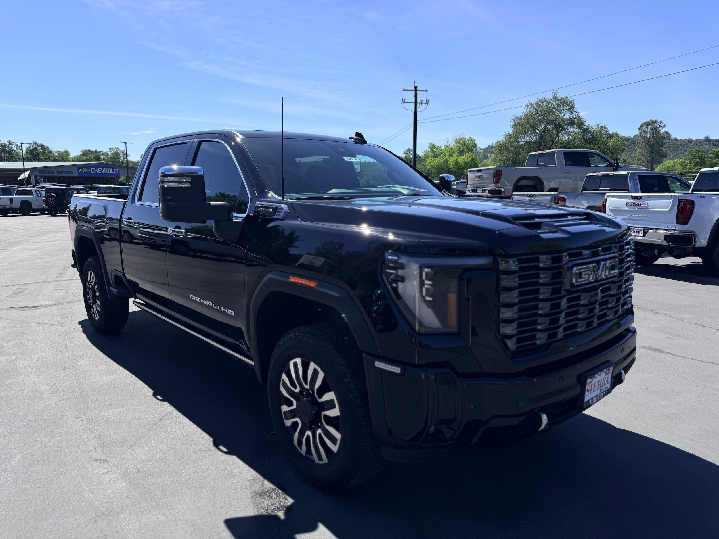 New 2026 GMC Sierra 2500 Denali Ultimate w/ Max Trailering Package AWD/4WD image 3