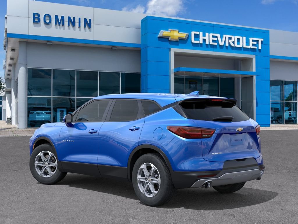 New 2026 Chevrolet Blazer LT FWD image 4