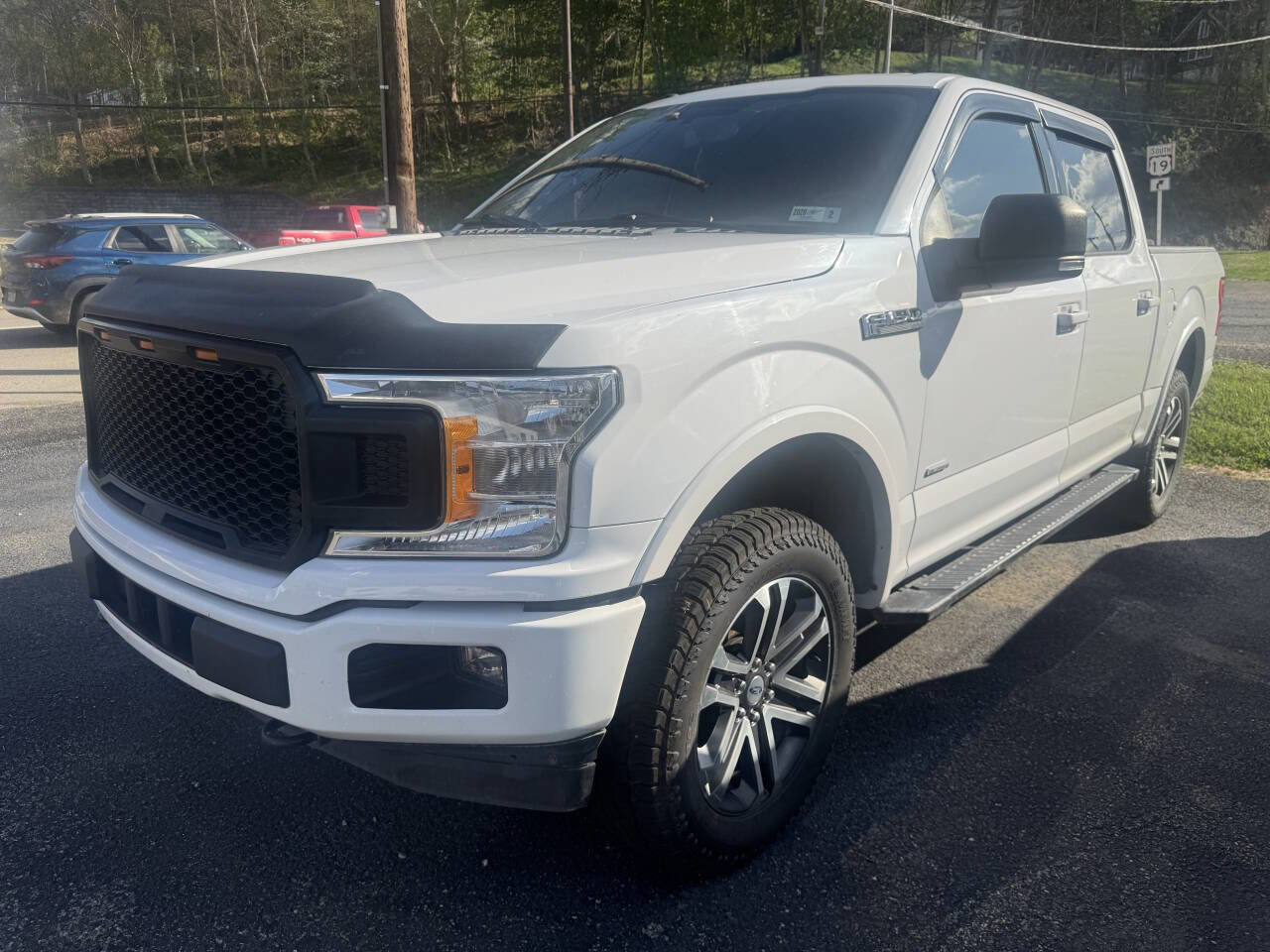 Used 2018 Ford F150 XLT w/ Equipment Group 302A Luxury AWD/4WD image 1