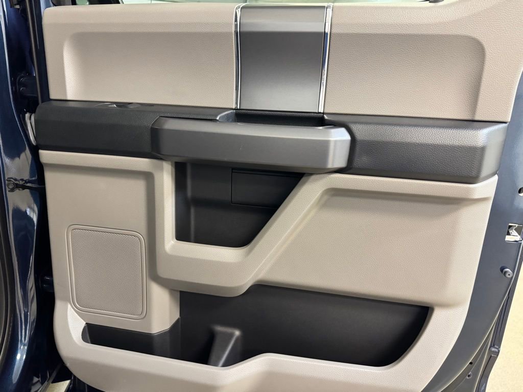 Used 2019 Ford F150 XLT w/ Equipment Group 302A Luxury AWD/4WD image 24