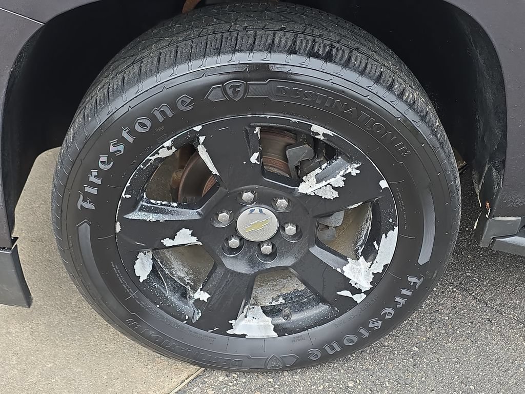 Used 2016 Chevrolet Suburban LT AWD/4WD image 35