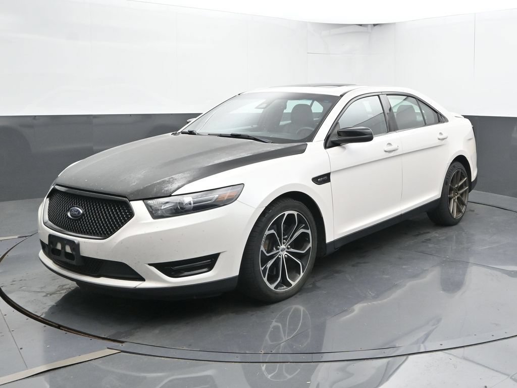 Used 2017 Ford Taurus SHO AWD/4WD image 7