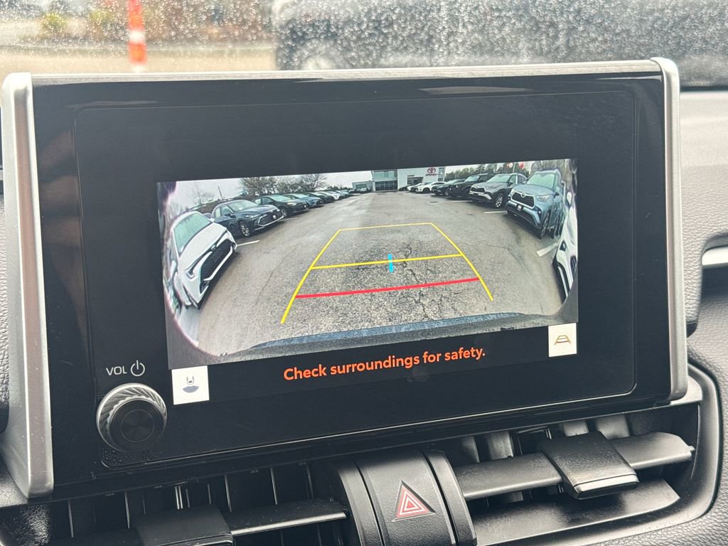 Used 2024 Toyota RAV4 LE image 23