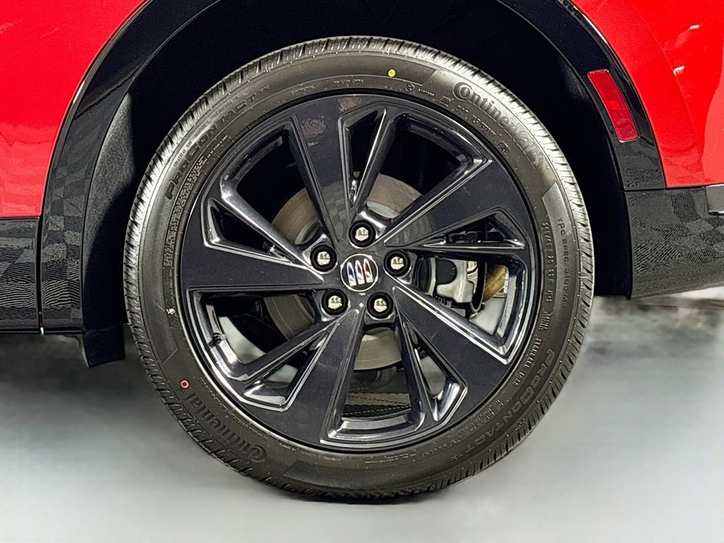 Used 2025 Buick Envision Sport Touring image 34