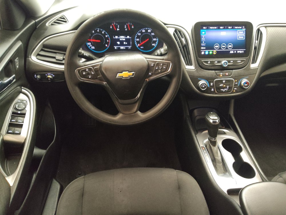 Used 2020 Chevrolet Malibu LS FWD image 22